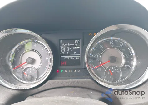 2013 Chrysler Town & Country Touring z USA, uszkodzony, nr VIN 2C4RC1BG0DR653924